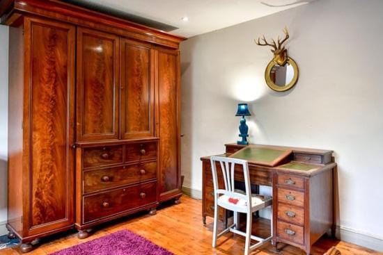 Quirky 4 Bedroom Apartment With Terrace Cardiff Luaran gambar