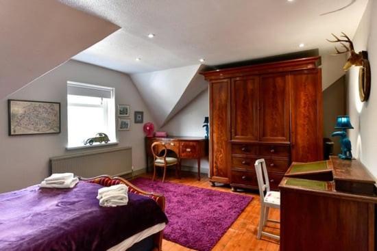 Quirky 4 Bedroom Apartment With Terrace Cardiff Luaran gambar