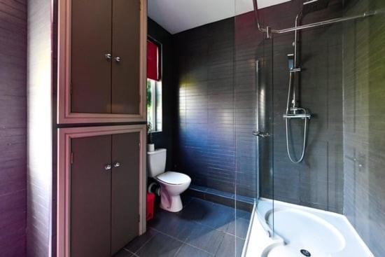 Quirky 4 Bedroom Apartment With Terrace Cardiff Luaran gambar